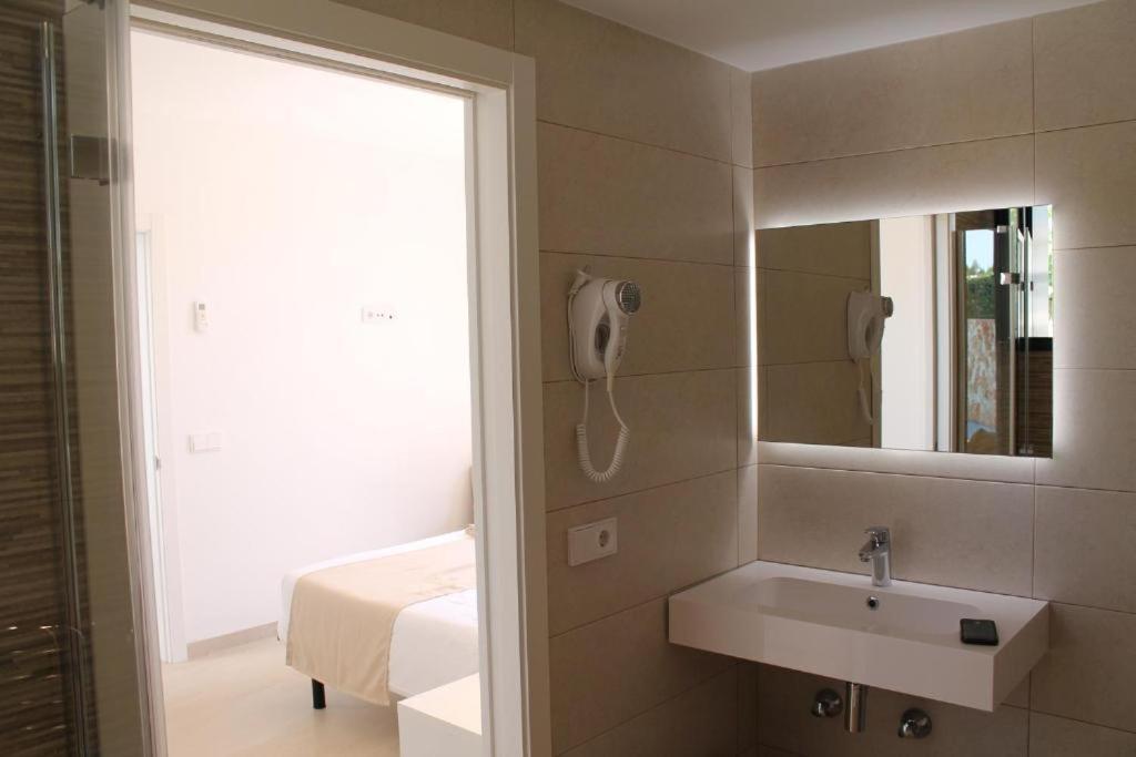 Villa Sonia Cala'N Blanes  Dış mekan fotoğraf